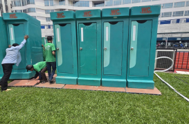 Dịch Vụ Cho Thuê Nhà Vệ Sinh Di Động Tại Tp.HCM – Phục Vụ 24/7