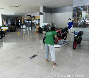 Dịch vụ vệ sinh showroom mặt bằng Hcm
