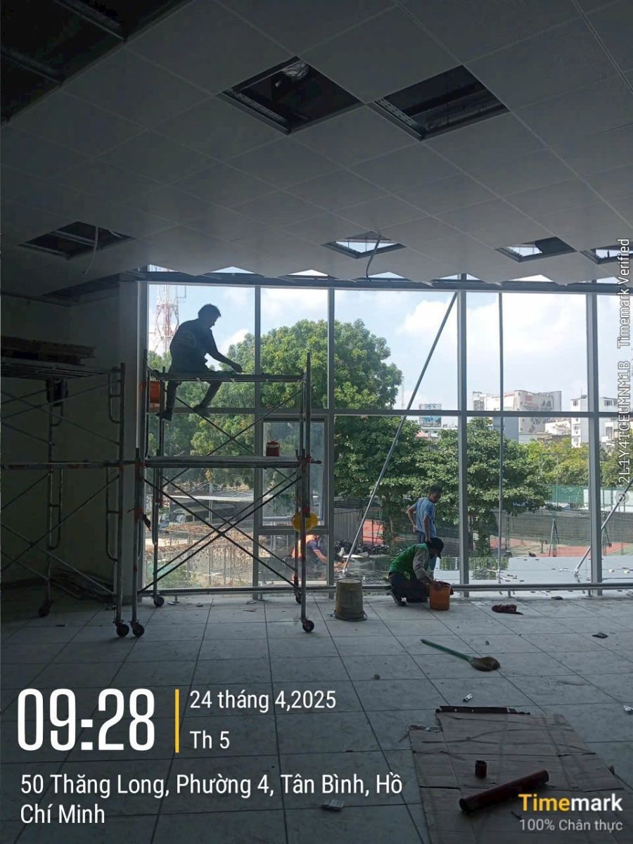 Dịch vụ vệ sinh công nghiệp tại TPHCM chuyên nghiệp uy tín Phương Nam