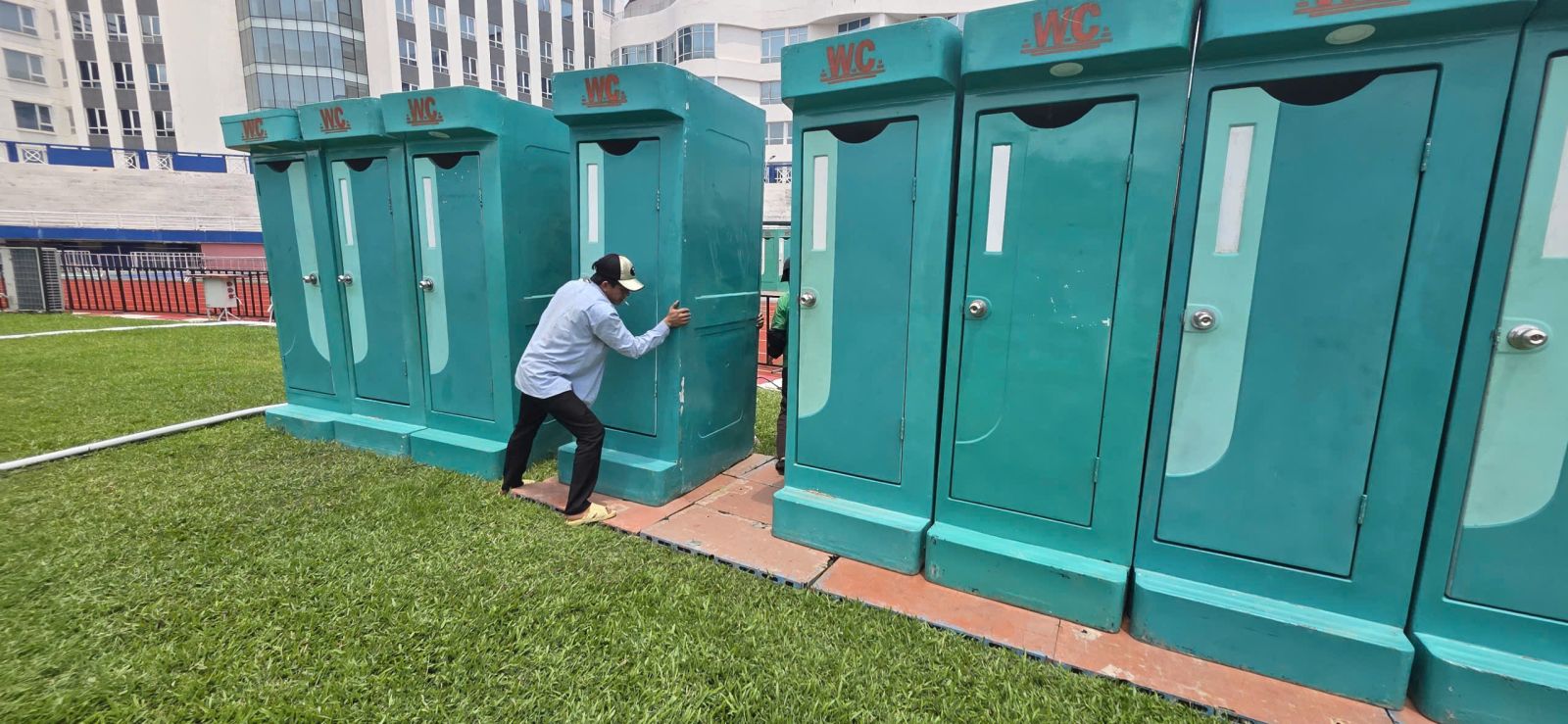 Thuê nhà vệ sinh sự kiện