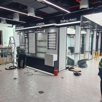 Vệ sinh công nghiệp chuyên nghiệp tại Quận 7